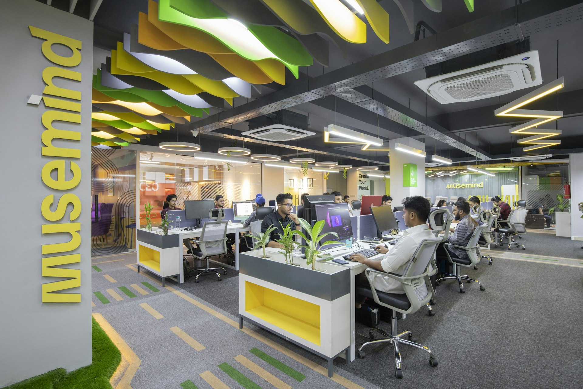 The Future of Office Space: Navigating the Hybrid Work Era The Future of Office Space: Navigating the Hybrid Work Era